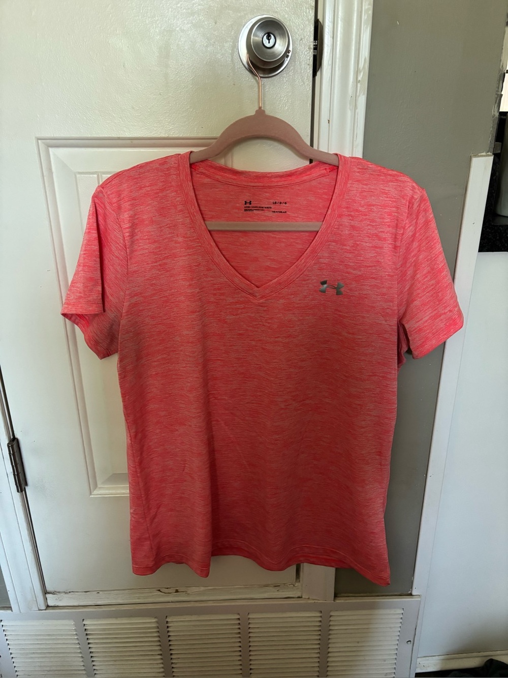 Womens Under Armour Active Tshirt Size Large